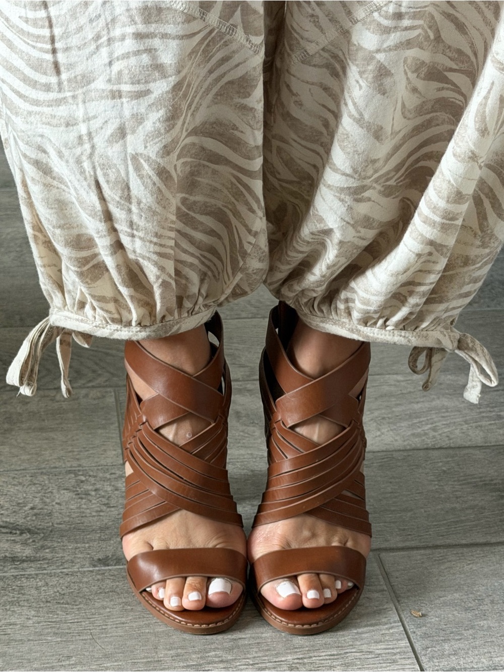 ALDO Women's Brown Strappy Leather Sandals Size 7.5
